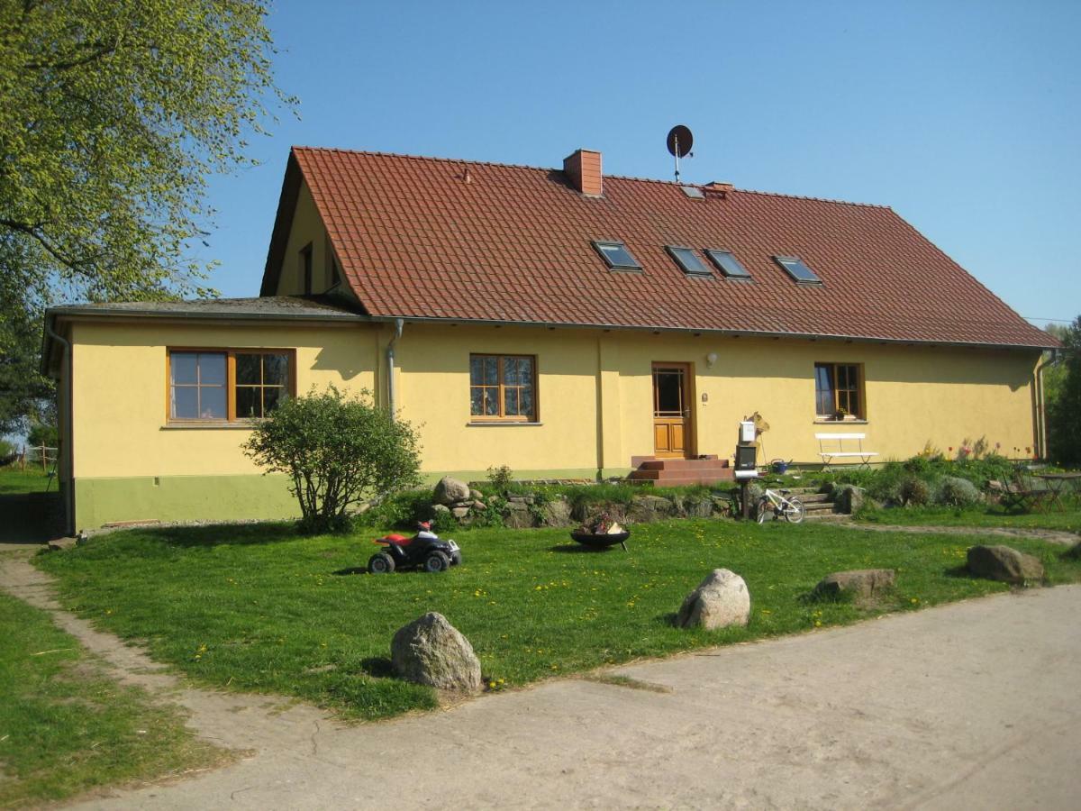 Ferienwohnung Reiterhof Groß Stubben Poseritz Exterior foto